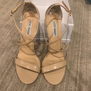 Steve Madden nude patient leather sandal heel. Size 8.5 women